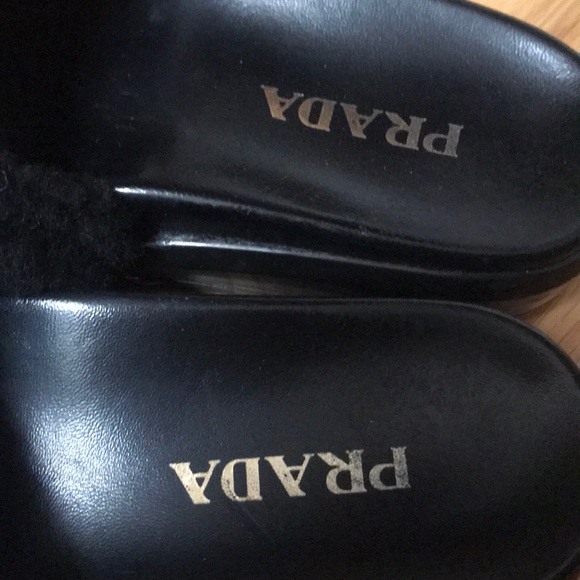 Prada Slides - Picture 2 of 4